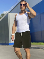 Summer men's sports shorts with drawstring for adjustable tightness, breathable and comfortable, made of quick-drying fabric